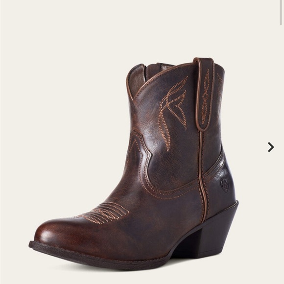 Ariat Shoes - Ariat Darlin Western Boot